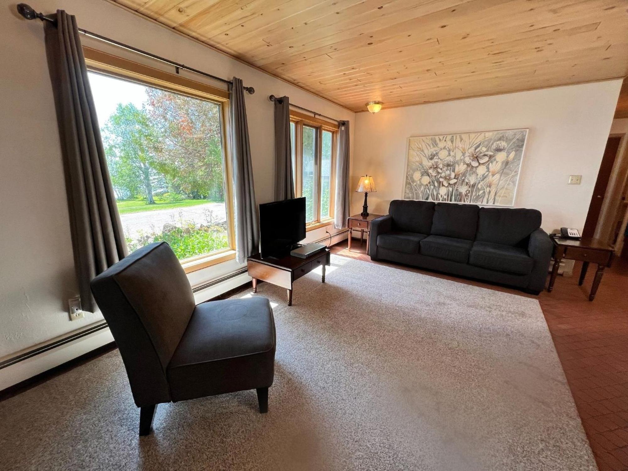 Thomsonite Inn On Lake Superior Grand Marais Εξωτερικό φωτογραφία