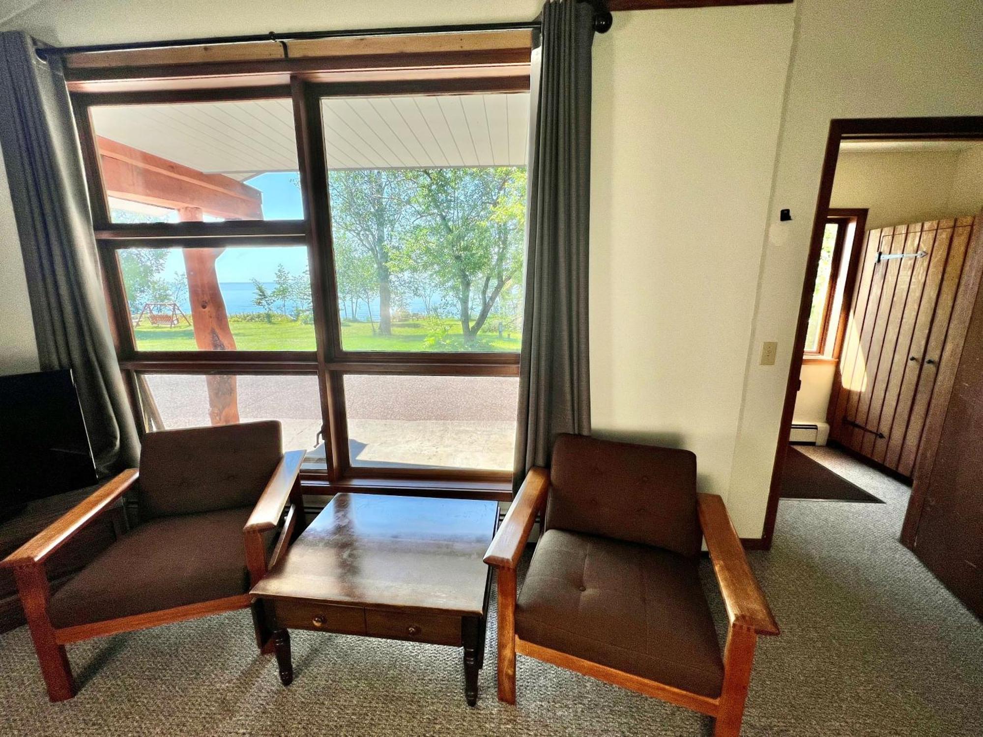 Thomsonite Inn On Lake Superior Grand Marais Εξωτερικό φωτογραφία